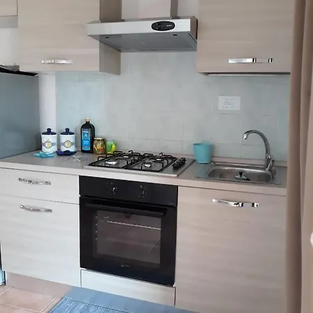 Monolocale Arianna Con Giardino Privato E Piscina أولبيا