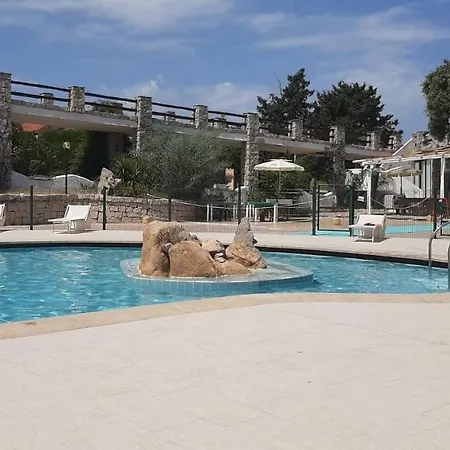 Monolocale Arianna Con Giardino Privato E Piscina Appartamento *