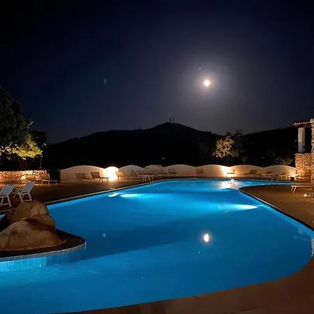 Monolocale Arianna Con Giardino Privato E Piscina