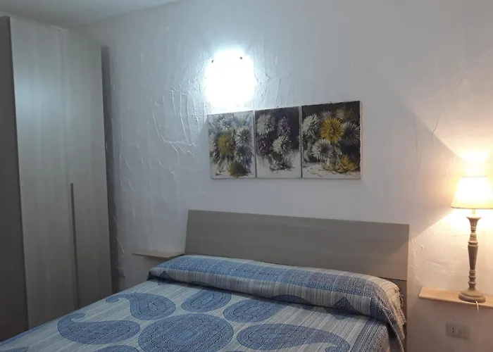 Monolocale Arianna Con Giardino Privato E Piscina Apartamento Olbia